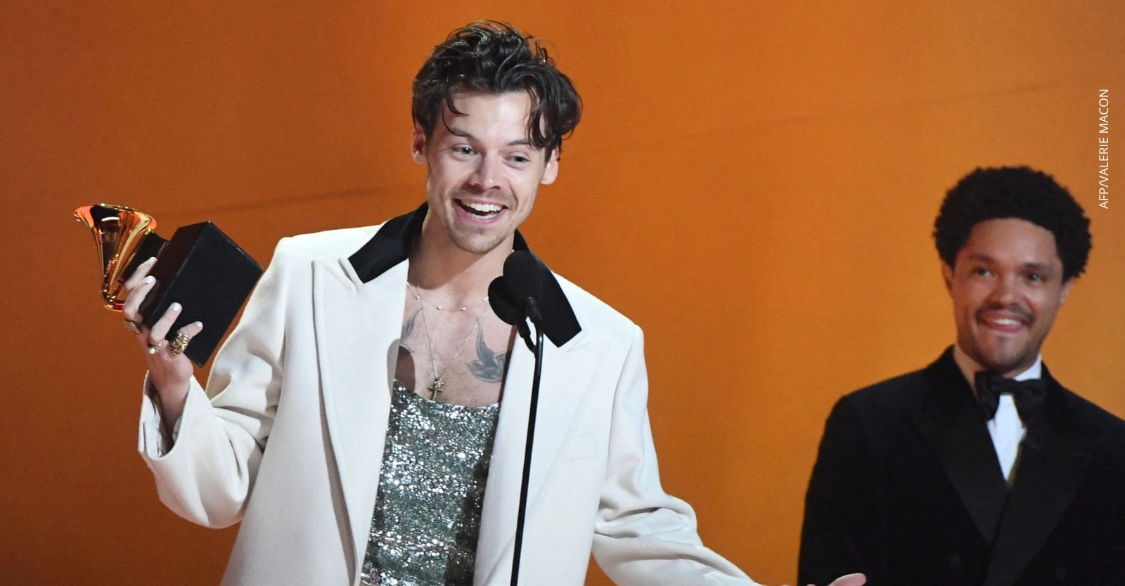 Harry Styles confirma su gira mundial para 2026, ¿visitará Colombia?