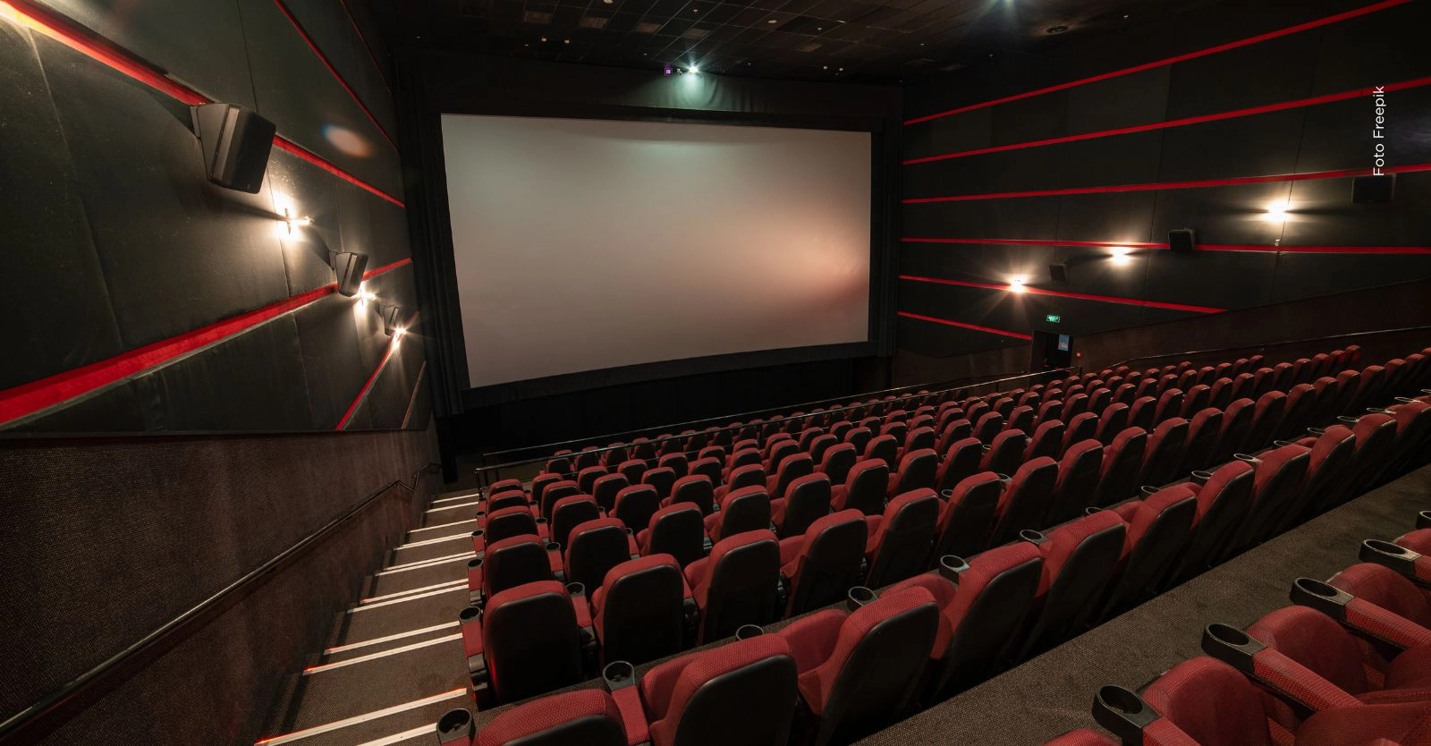 Los partidos de la selección Colombia llegan a la pantalla grande con RCN