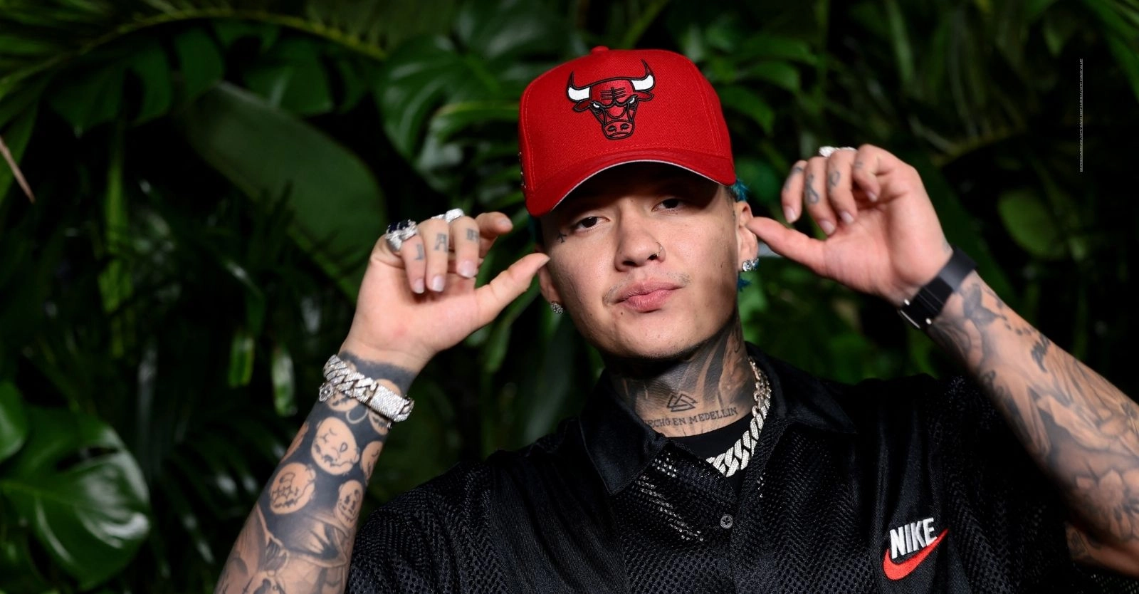 Blessd comparte su nueva adquisición: así luce su jet privado por dentro.