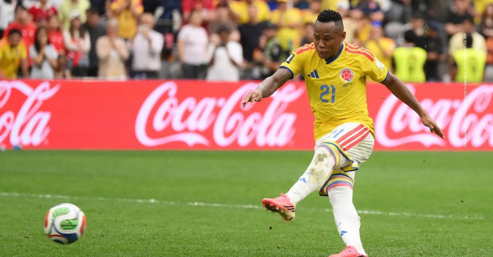 De cumplir un sueño a vivir una pesadilla: Campaz habla tras la eliminación de Colombia.
