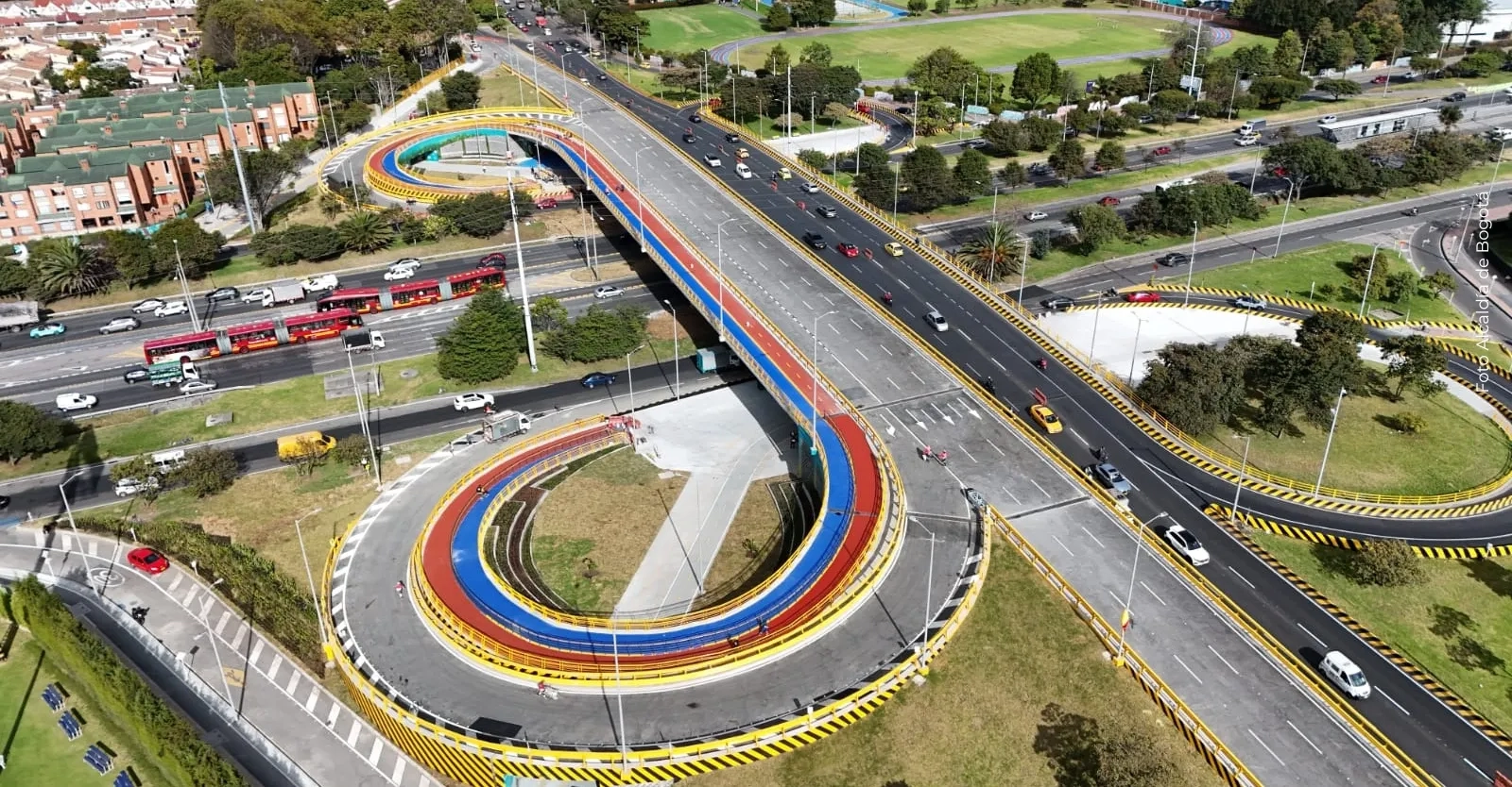 Se inauguró puente de la calle 153 con Autopista Norte en Bogotá