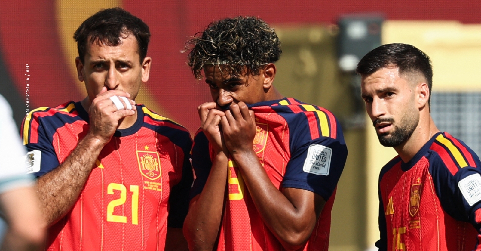 quien-cobro-el-primer-tiro-libre-de-españa-en-el-final-del-mundial.jpg