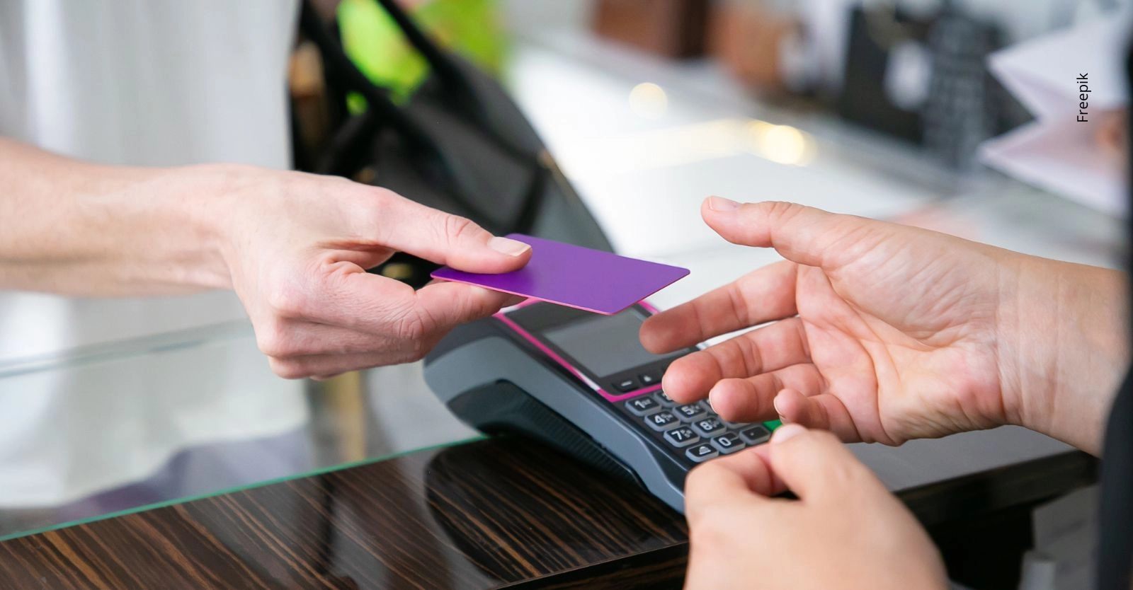 Fecha en la que dejará de aplicarse la retención en la fuente a pagos con tarjeta.