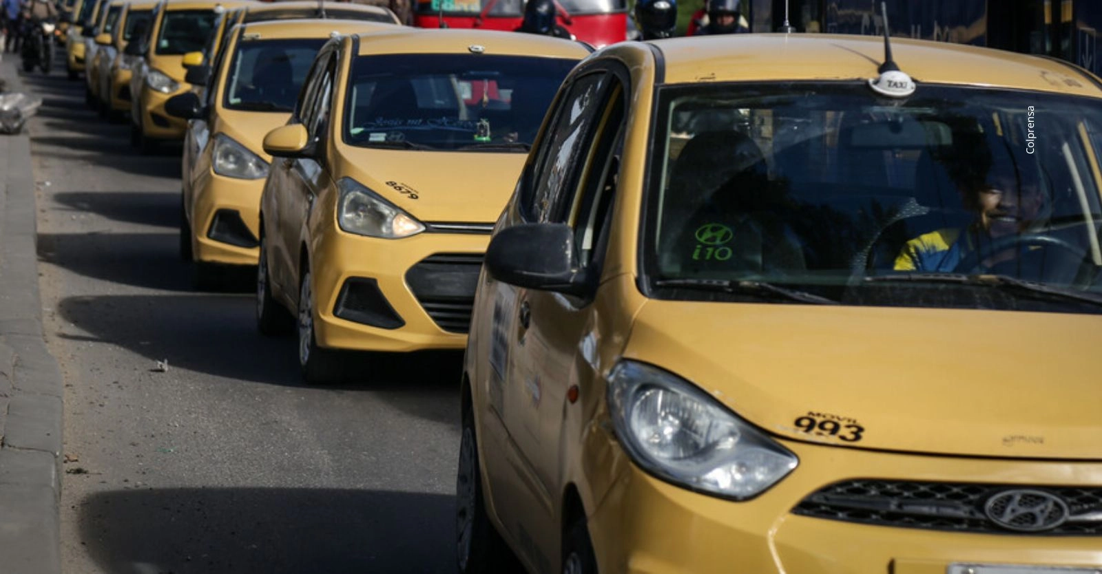 Tarifas de taxi en Bogotá subirán en 2026: esto es lo que debe pagar.